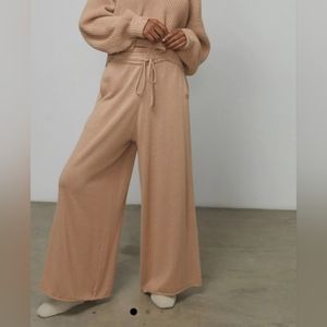 Lunya Cozy Cotton Silk Relaxed Ankle Pant
